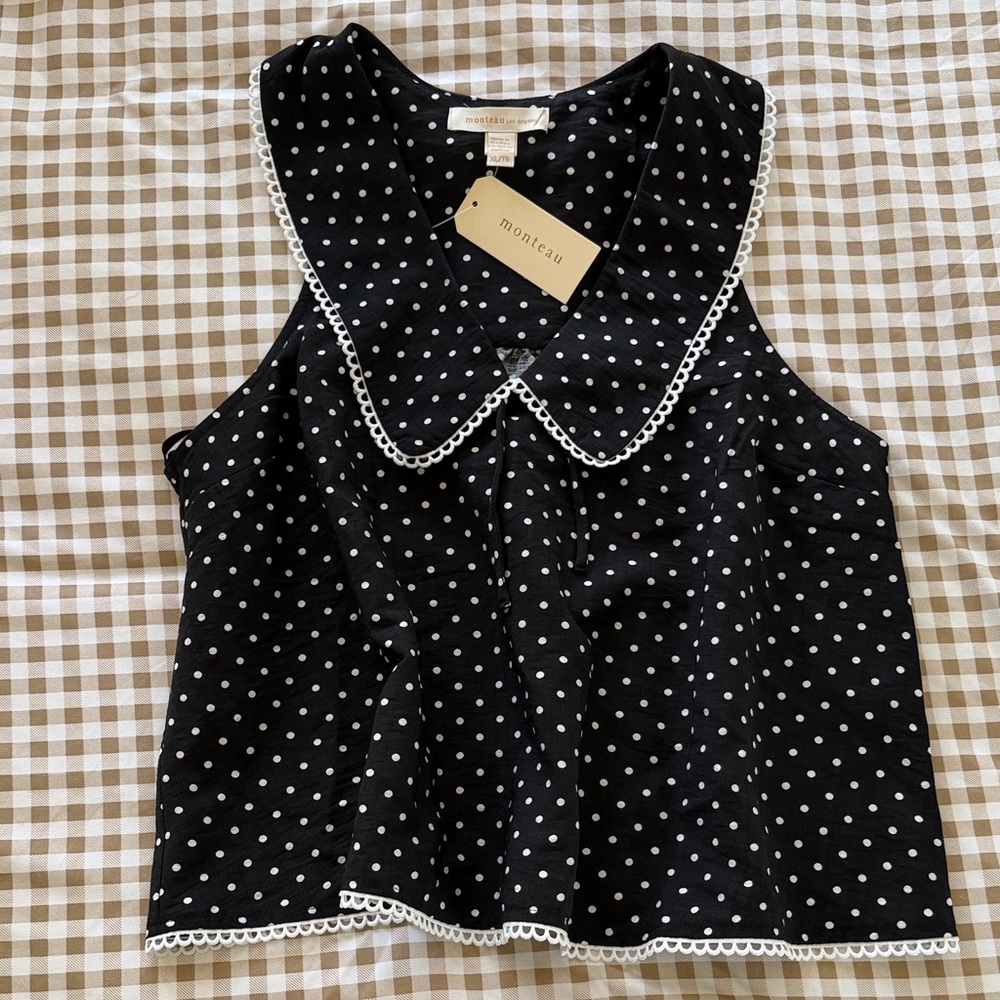 Black & White Polka Dot Sleeveless Top with Lace-Trim Collar